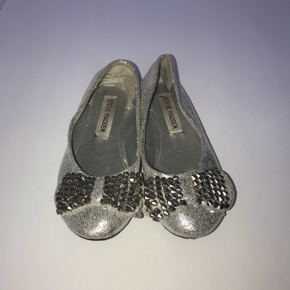 Silver spiked ballerina flats
